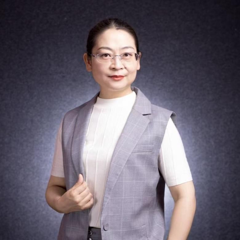 徐敏.jpg