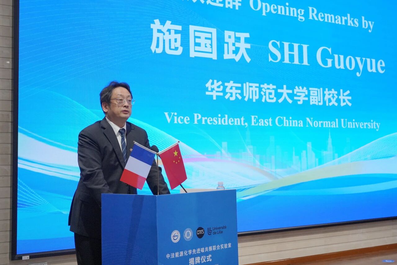 施校.jpg 施校.jpg