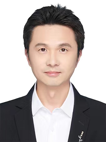 杨兴.jpg